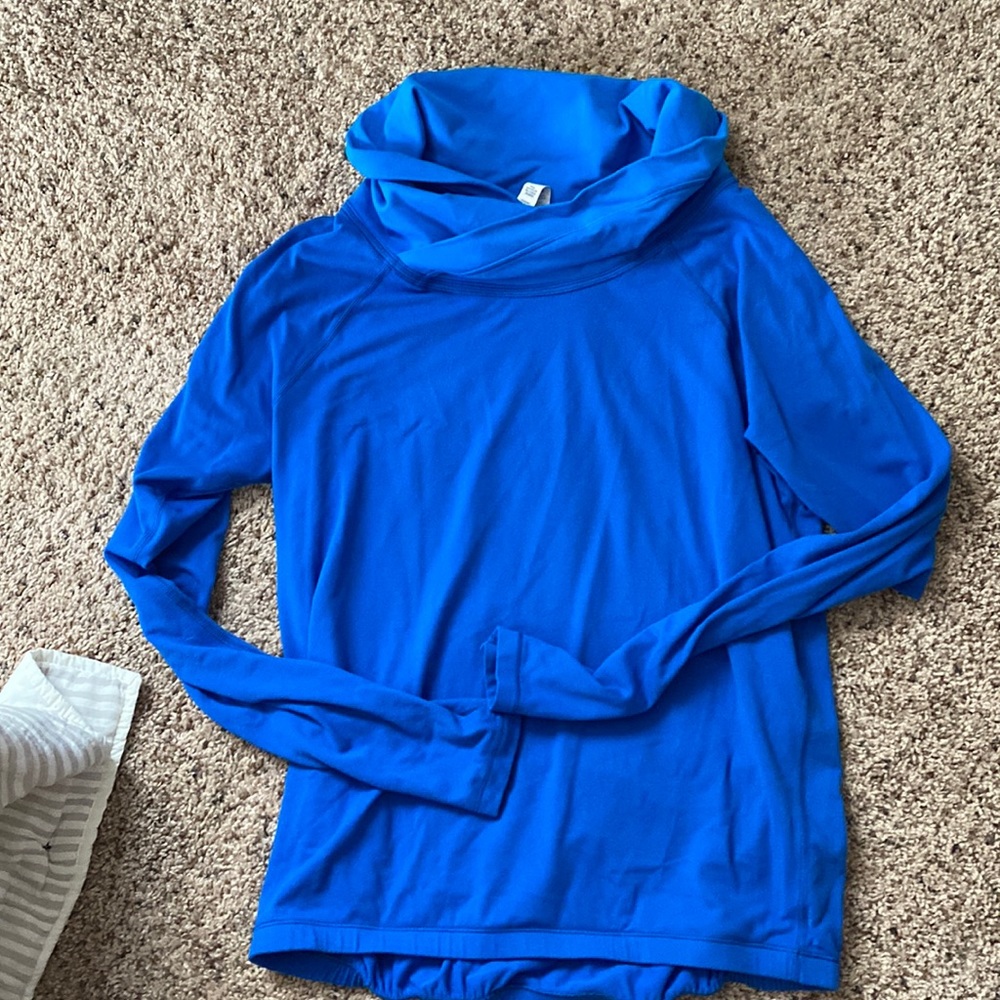 Lululemon funnel neck sweatshirt